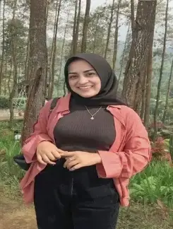 Teenage call girl service in Nainital